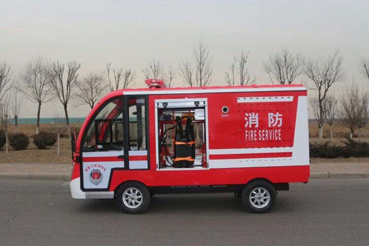 不帶水箱消防車車型小巧，可以迅速到達(dá)一些狹窄的街道，在大的消防車到達(dá)之前對火勢進(jìn)行控制