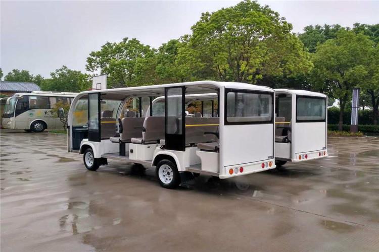 山東電動觀光車懸掛系統(tǒng)的緊固螺栓應每3個月檢查1次，發(fā)現(xiàn)有松動的須按要求極時的緊固好